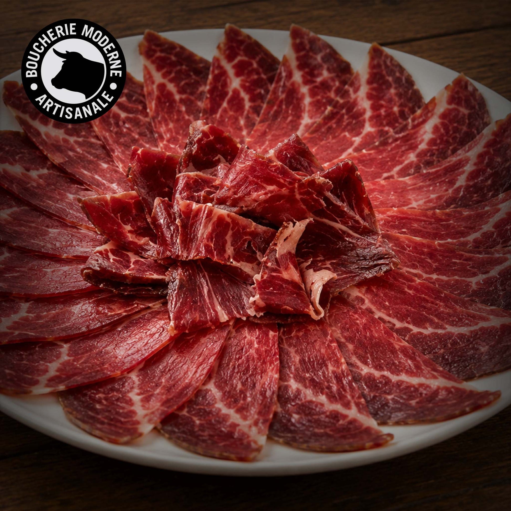 Cecina artisanale, bœuf séché et fumé d’Espagne, au goût intense et raffiné.