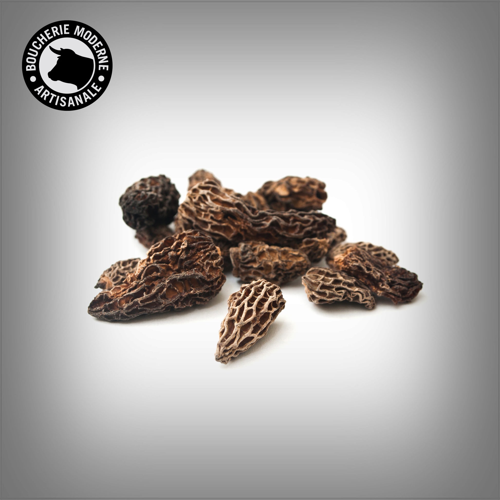 Morilles séchées au parfum intense, idéales pour les sauces et plats raffinés.