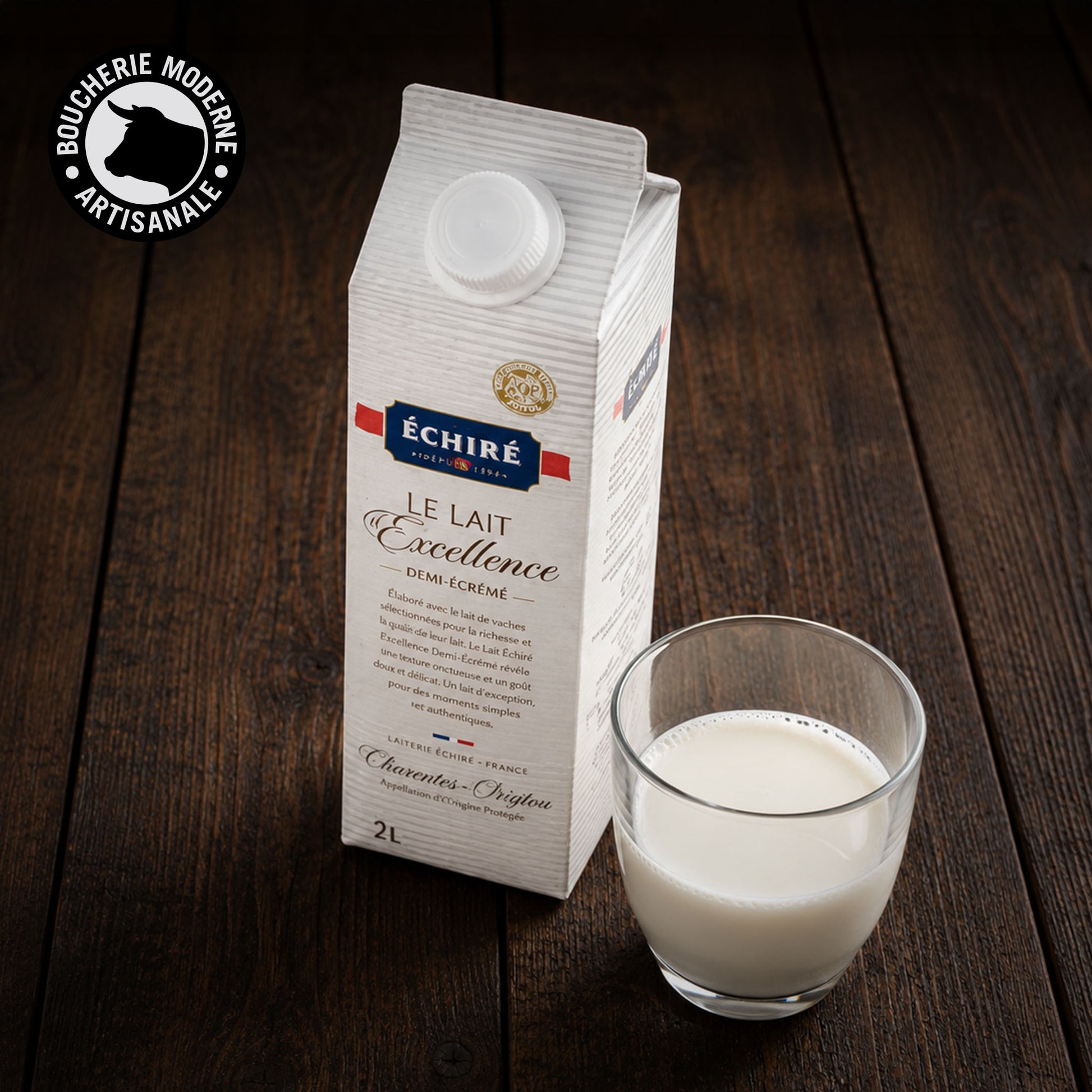 Lait demi-écrémé de qualité, issu d’une laiterie reconnue pour son savoir-faire.