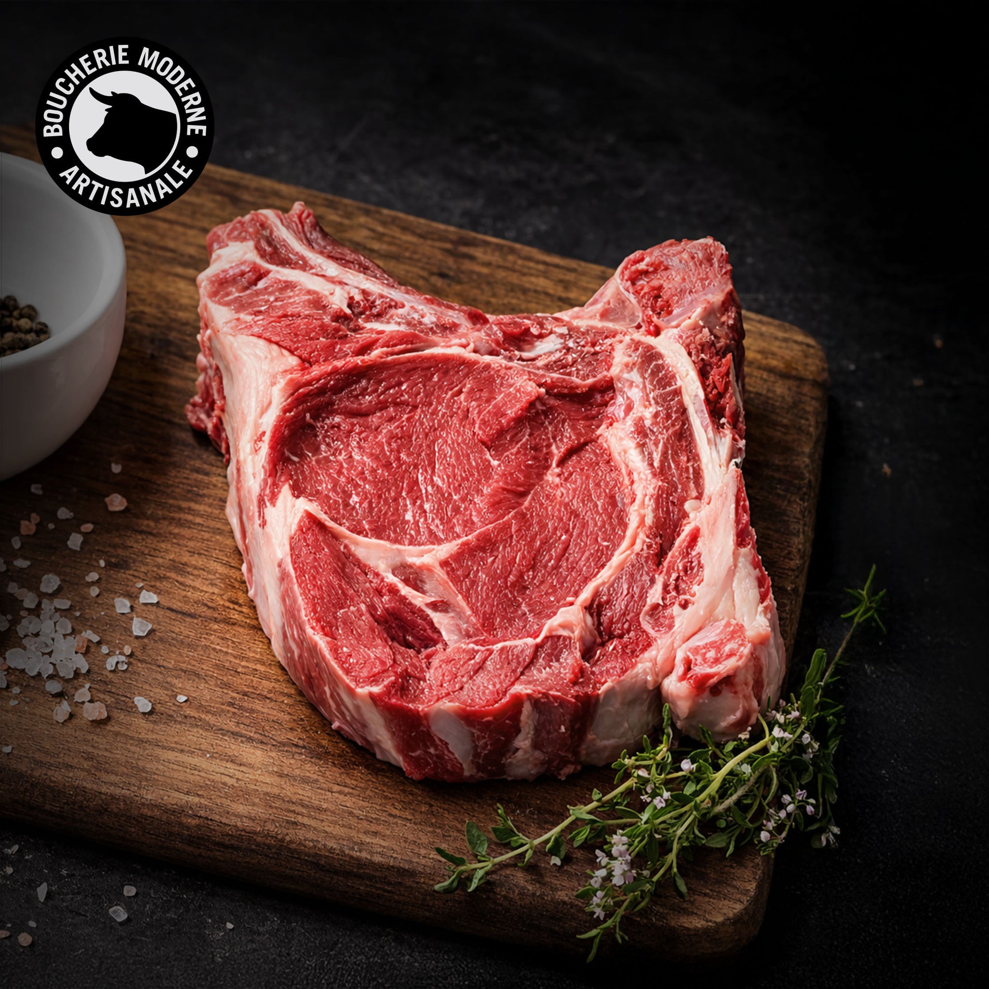 Côte de bœuf Charolaise généreuse et tendre, parfaite pour un repas à partager.