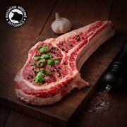 Côte de bœuf Limousine tendre et élégante, idéale pour un repas à partager.