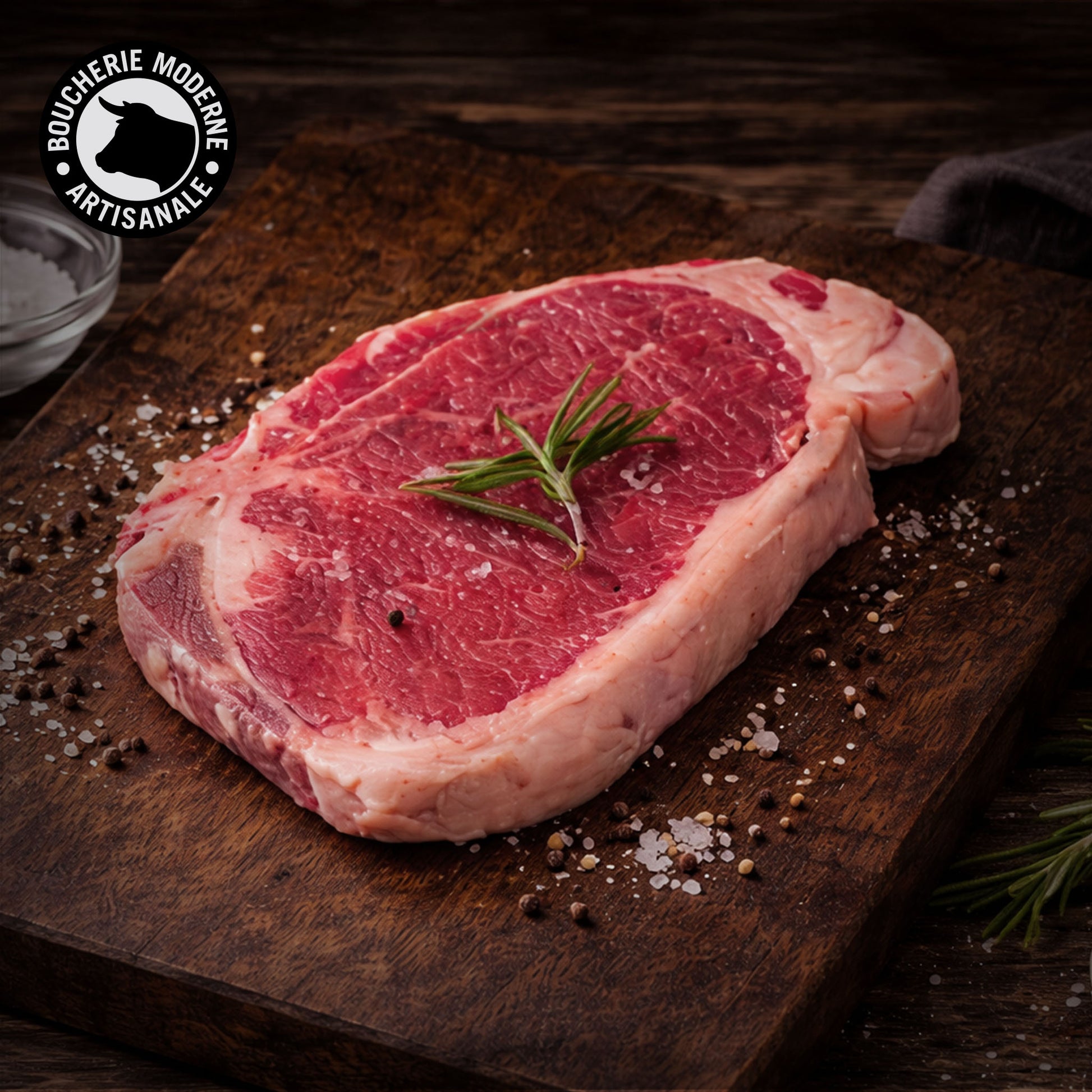 L-Bone Angus persillée et généreuse, idéale pour une cuisson au grill.