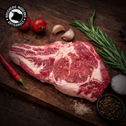 Entrecôte Angus généreusement persillée, juteuse et idéale pour une cuisson au grill.
