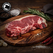 Faux-filet Angus persillé et savoureux, idéal pour une cuisson vive au grill.