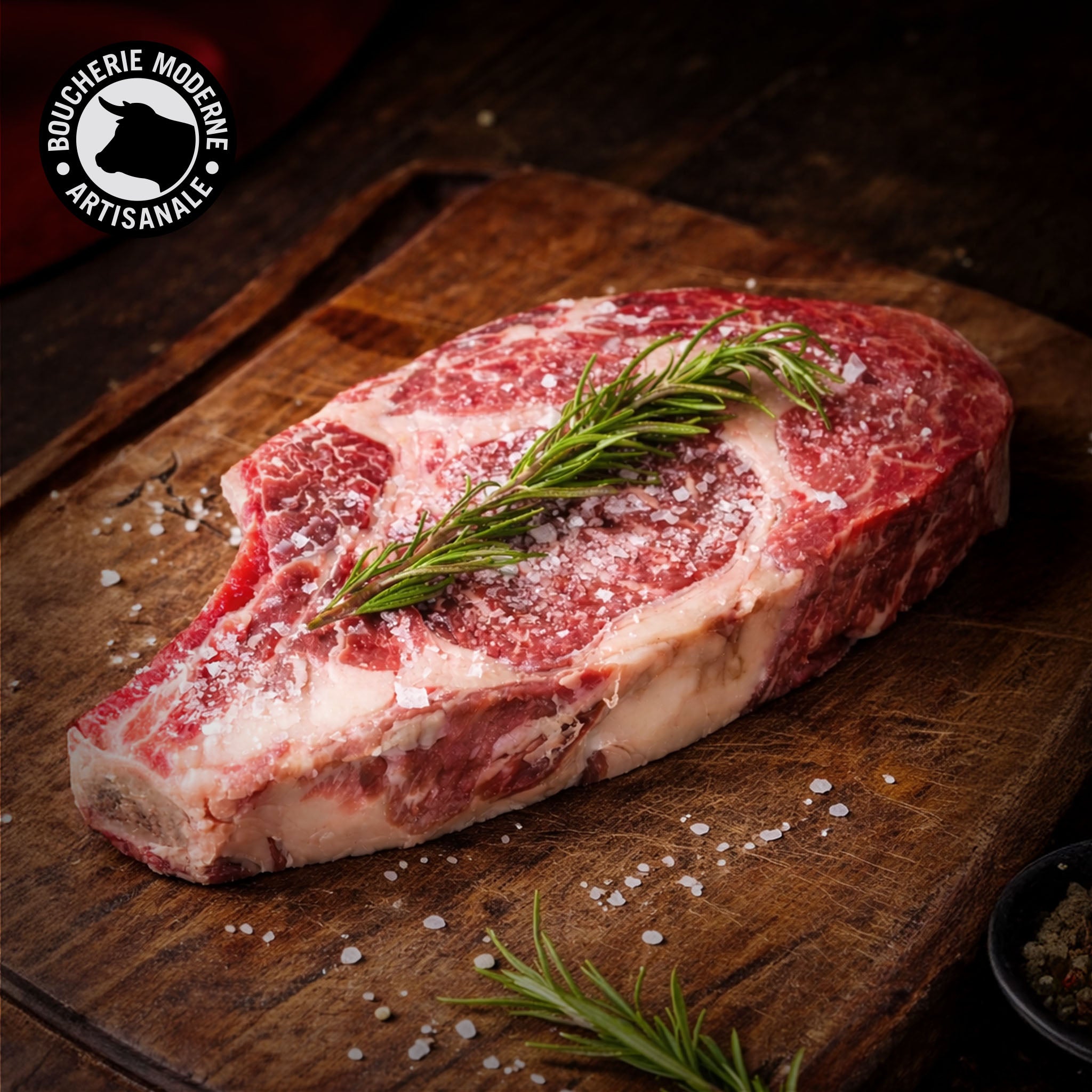 Côte de bœuf Galice intense et persillée, idéale pour une cuisson au grill.