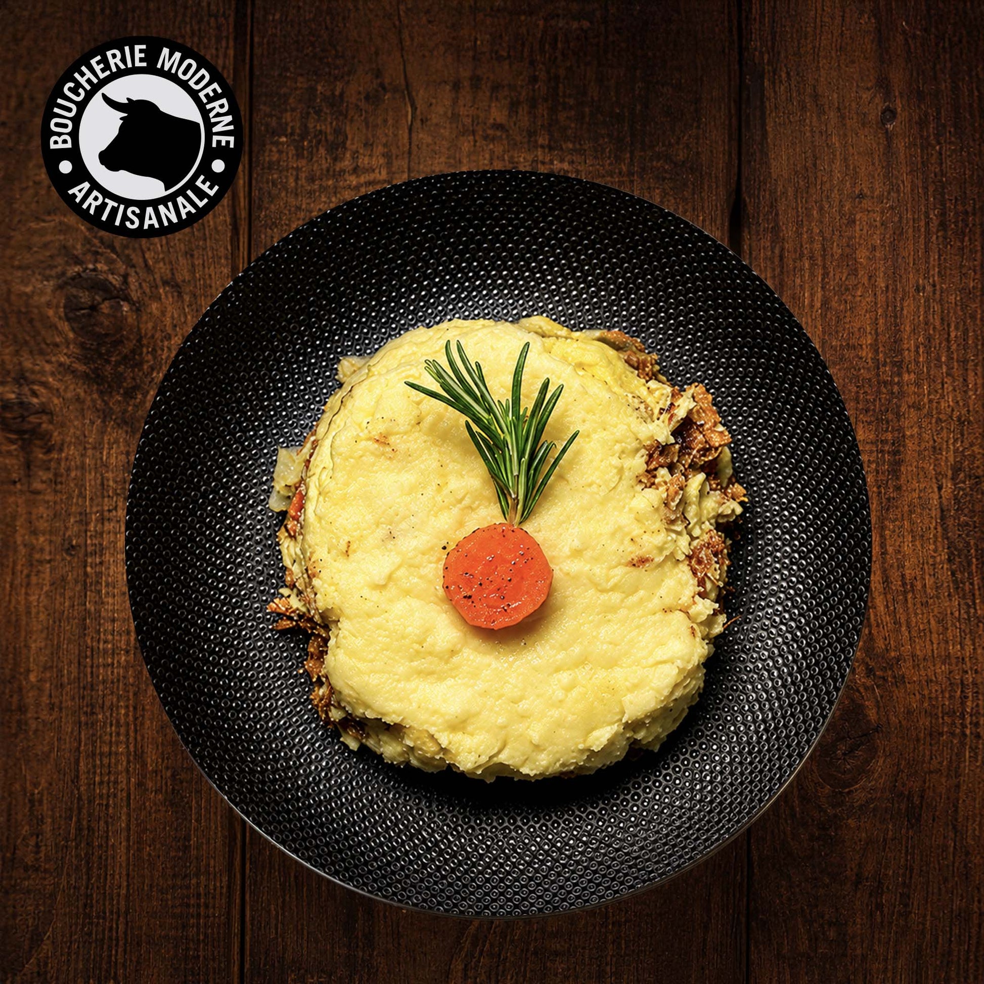 Hachis parmentier généreux et fondant, prêt à réchauffer pour un repas réconfortant.
