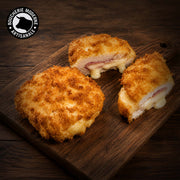Cordon bleu garni de bacon et comté fondant, au goût généreux et fumé.