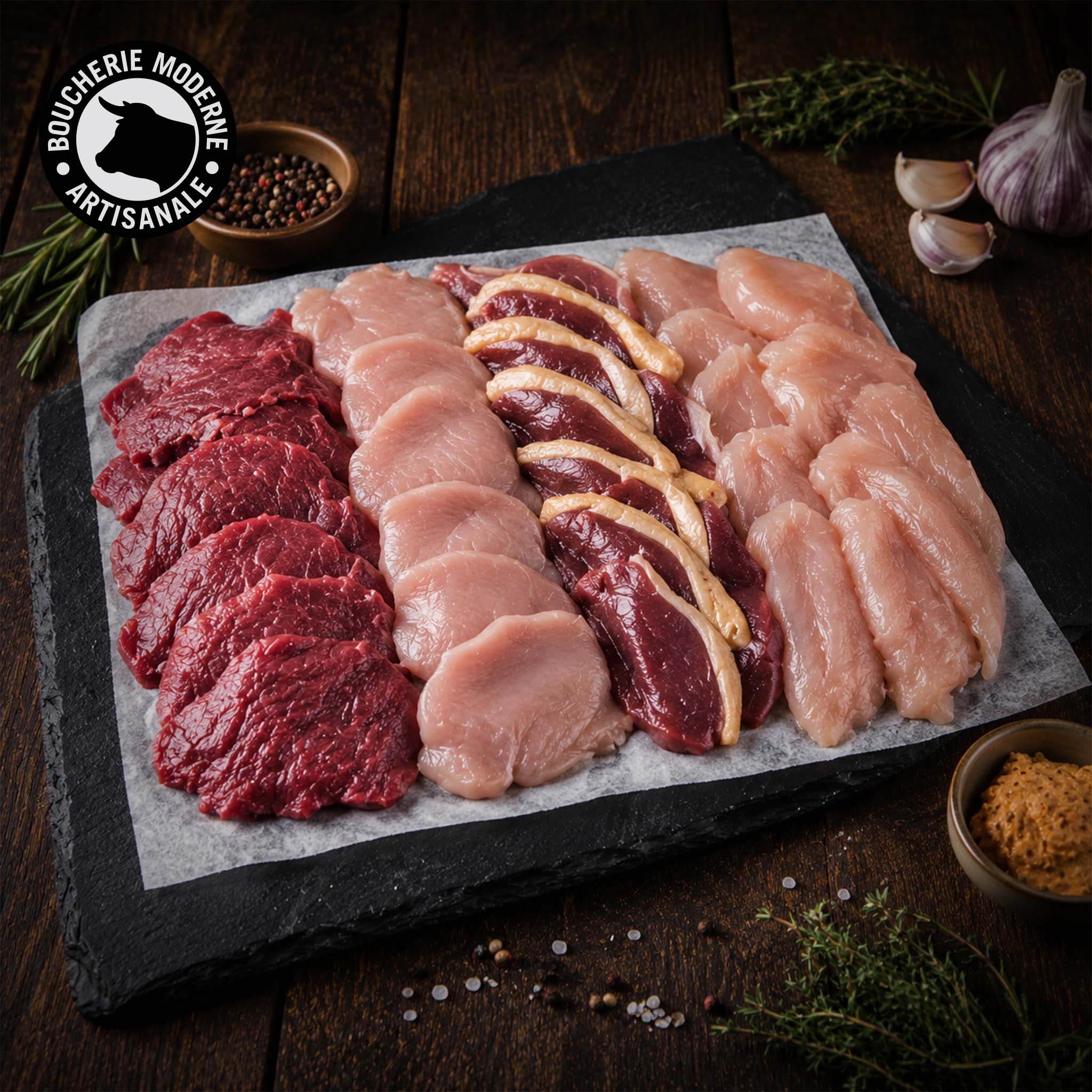 Sélection mixte de viandes fines pour pierrade, conviviale et savoureuse.